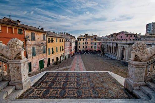 Appartamento Con Posto Auto ลาวาญา ภายนอก รูปภาพ