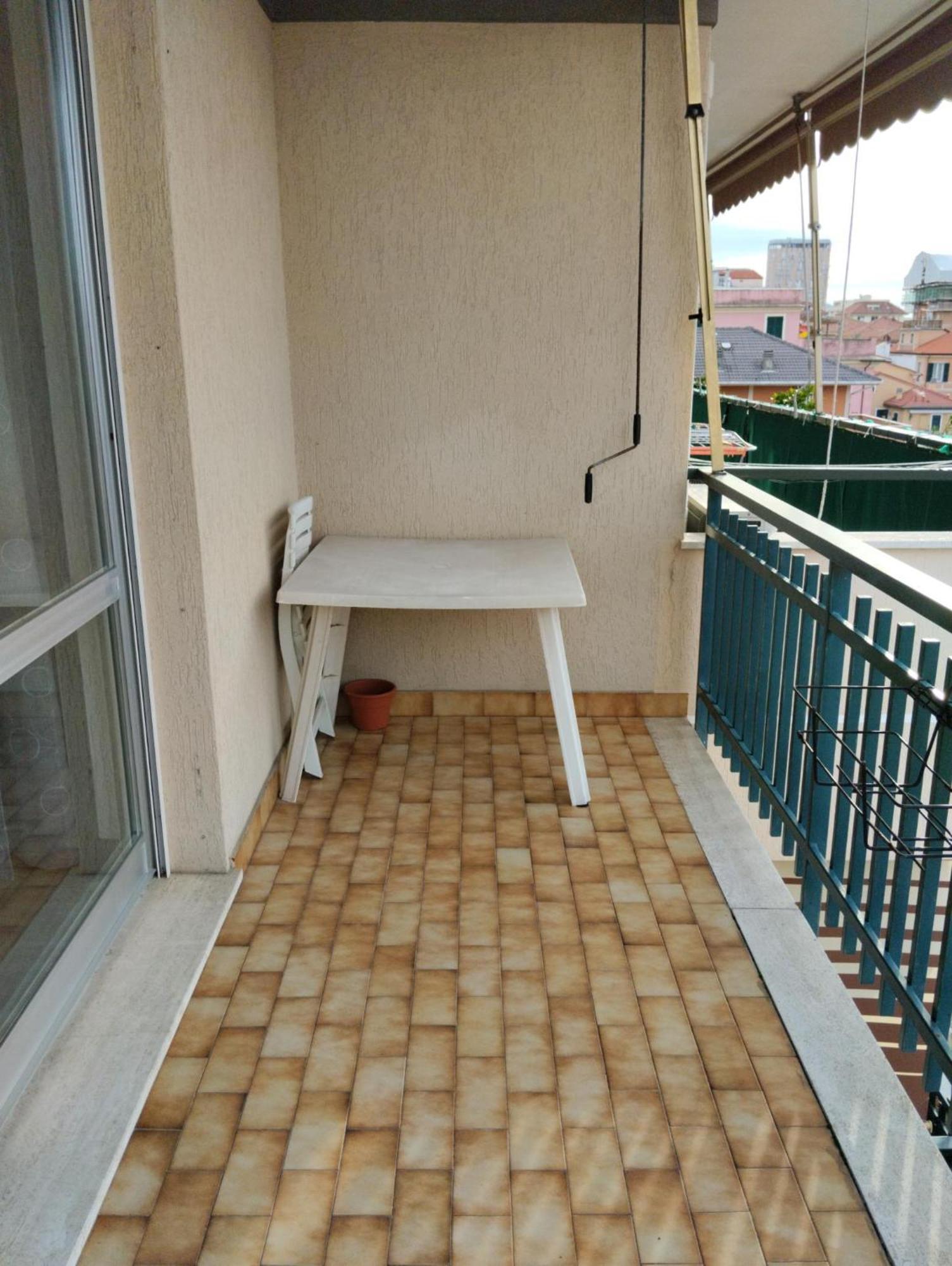 Appartamento Con Posto Auto ลาวาญา ภายนอก รูปภาพ